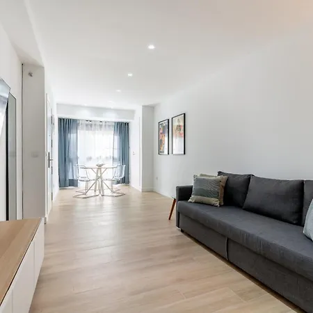 Azahar Apartment *